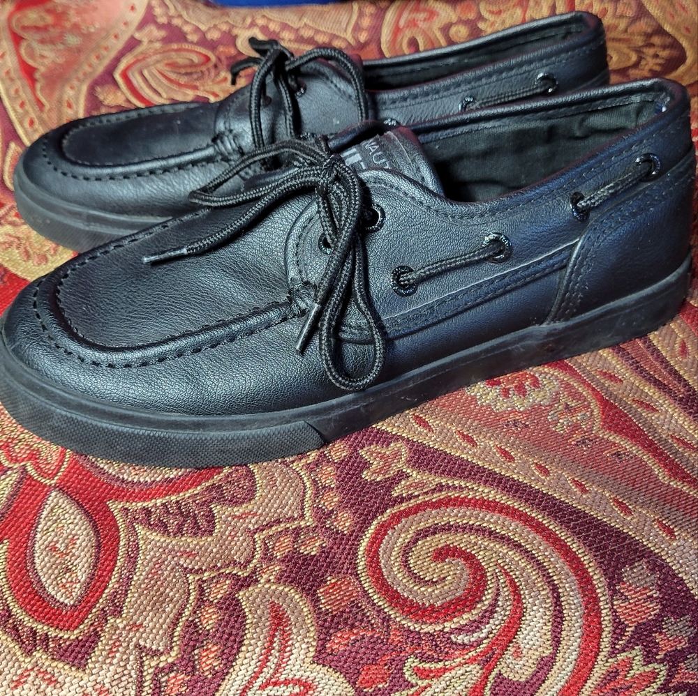 Nautica boating shoes